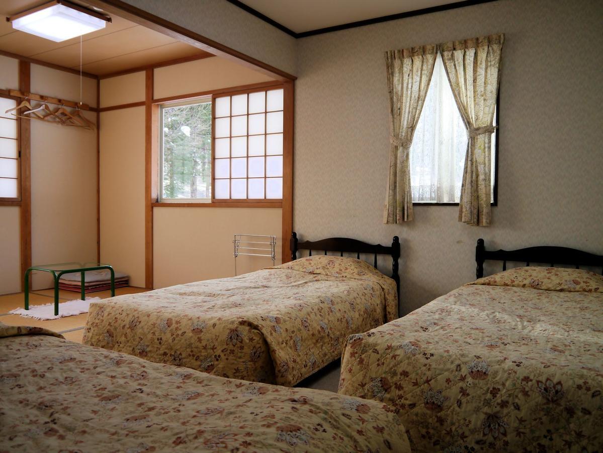 Pension Green Field Katashina Eksteriør billede